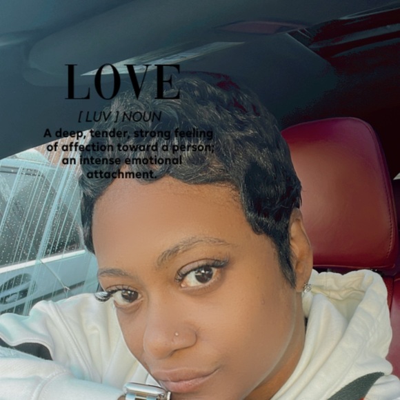 Meet your Posher, Kimberly - Picture 1 of 1